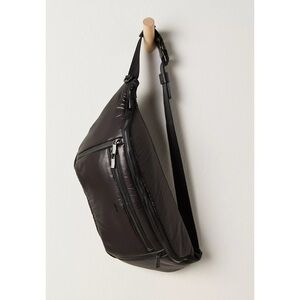 NWT Caraa Sling Bag Large Black Nylon Crossbody Fanny Pack Travel Free People